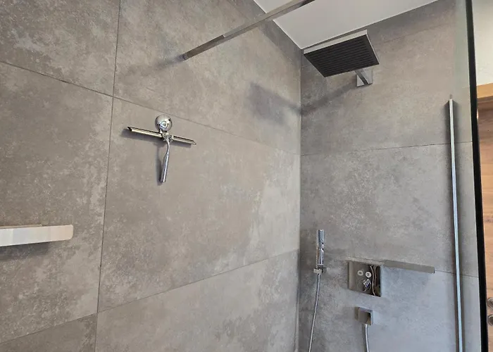 Luxus Himmel Und Mit Privater Sauna Und Wellnessdusche Inkl Wifi Und Parkplatz Fuer 4personen