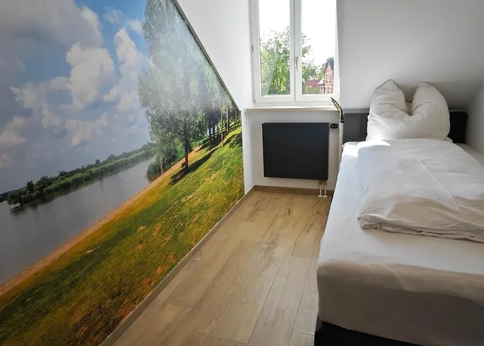 Luxus Himmel Und Mit Privater Sauna Und Wellnessdusche Inkl Wifi Und Parkplatz Fuer 4personen Appartamento Muhr am See