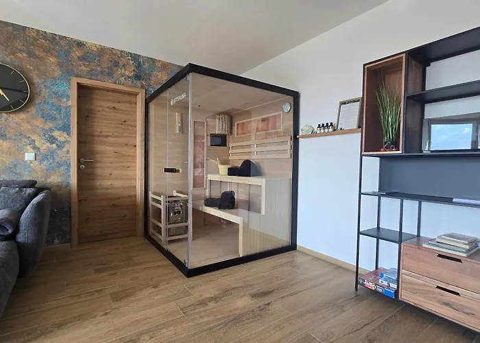 Appartamento Luxus Himmel Und Mit Privater Sauna Und Wellnessdusche Inkl Wifi Und Parkplatz Fuer 4personen *
